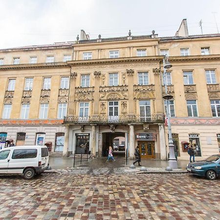 Австрійська Квартира В Центрі На Вулиці Михальчука 5 Lvov Exteriér fotografie